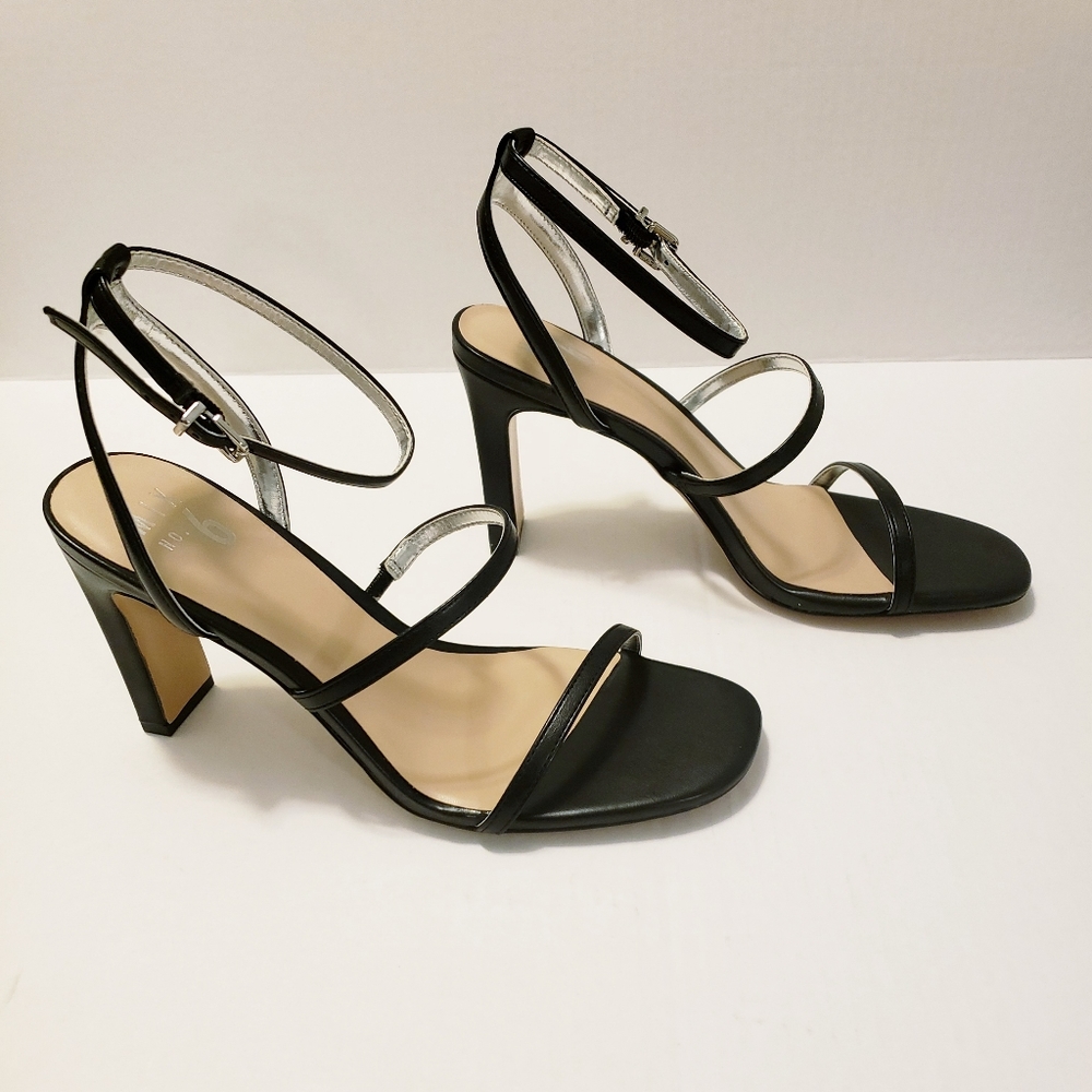 Strappy heel sandal